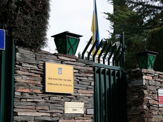 В посольстве Украины в Мадриде прогремел взрыв. Один сотрудник получил легкое ранение