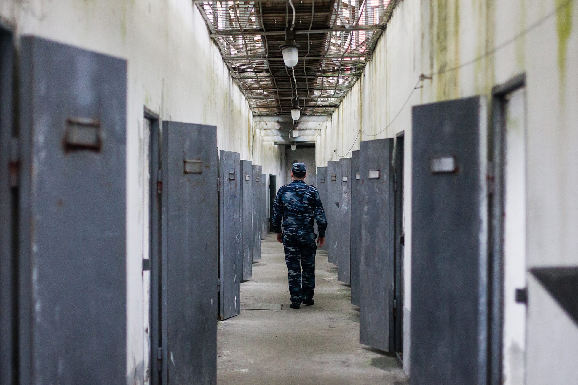 Заключенные ИК-19 в городе Суровикино Волгоградской области захватили заложников. Главное