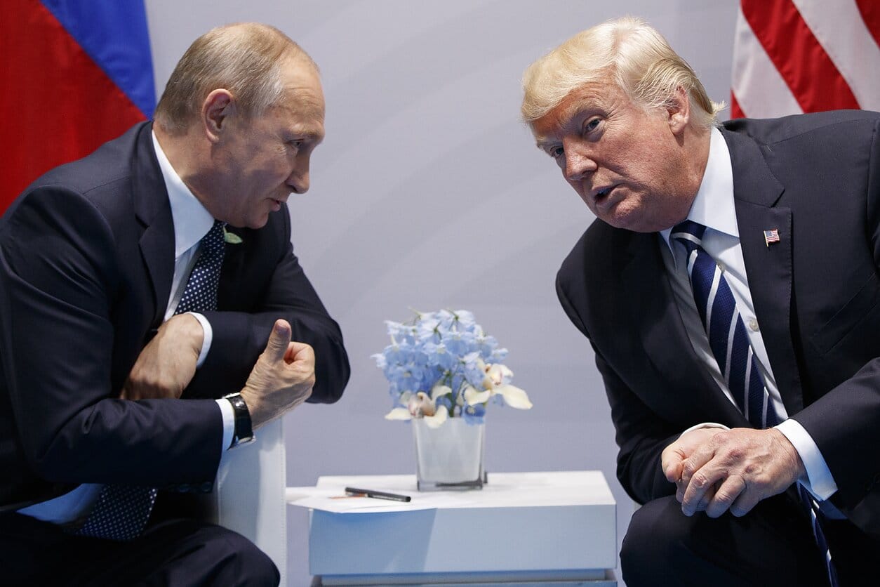 Парламенты семи стран Европы призвали Трампа «не повторять ошибки» Мюнхенского сговора