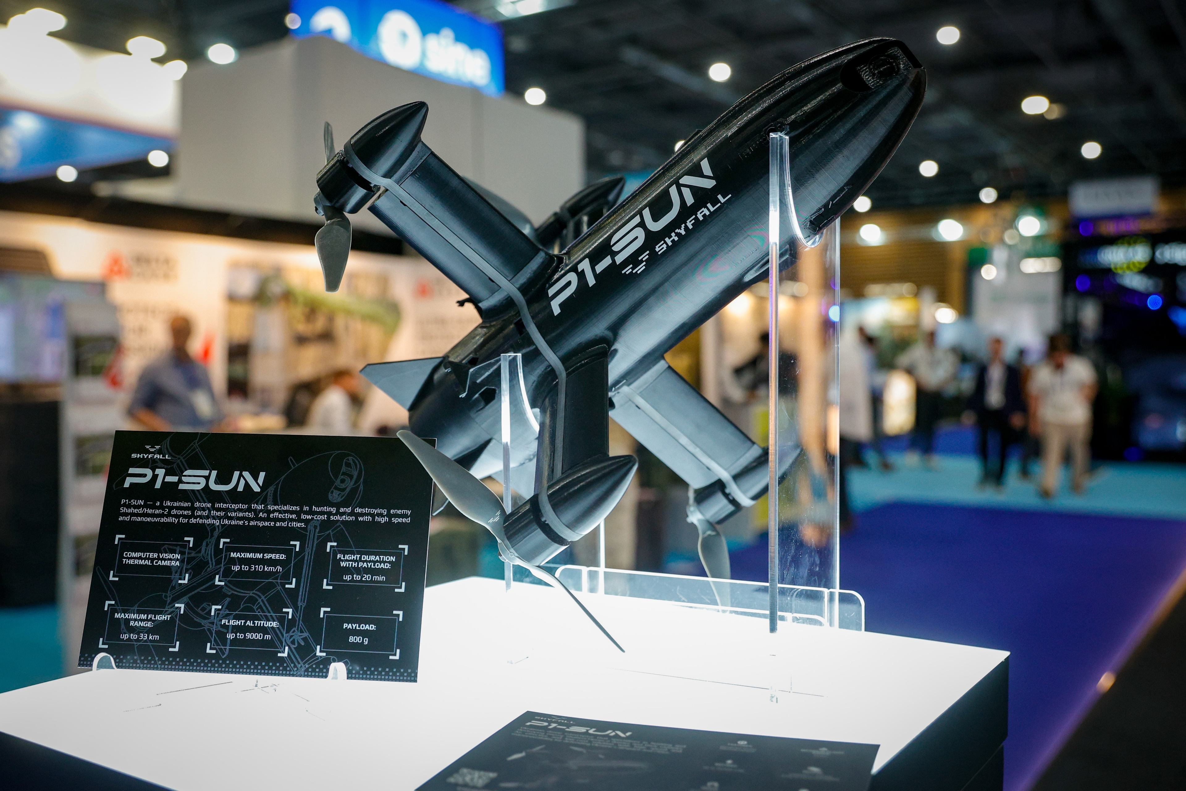 Украинский дрон-перехватчик FPV от компании Skyfall на выставке Eurosatory 2026, Париж, Франция