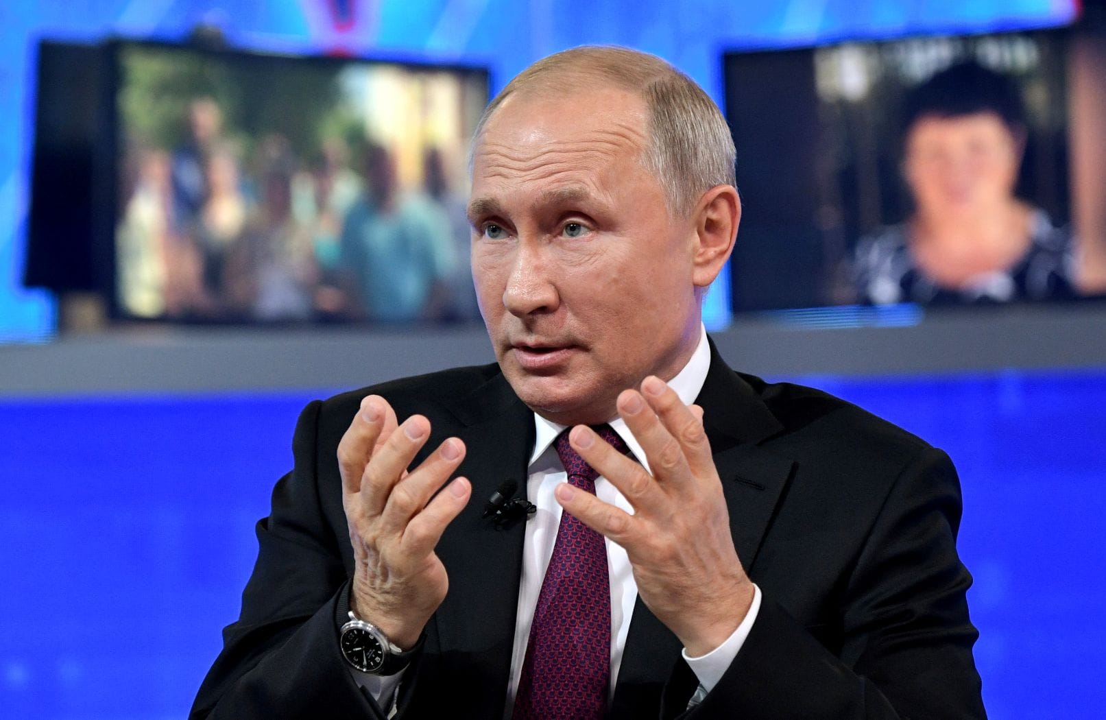 Выдумал историю. 7 фейков из статьи Путина о России и Украине